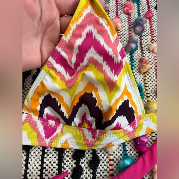 Athleta Pink Yellow Orange Chevron Triangle Bikini Top Sz S See Details - Picture 6 of 8